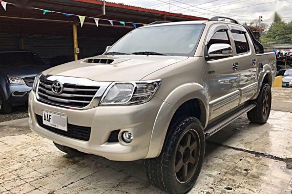 Selling 2nd Hand Toyota Hilux 2014 in Mandaue