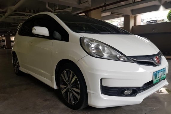  2nd Hand Honda Jazz 2012 for sale in Cainta