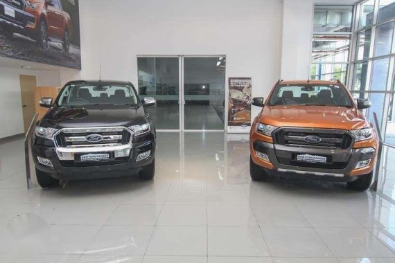 Selling Ford Ranger 2019 Automatic Gasoline in Makati