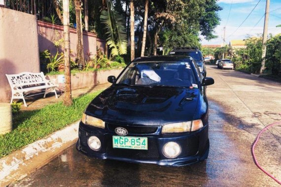 Selling Mitsubishi Lancer 1999 in Quezon City