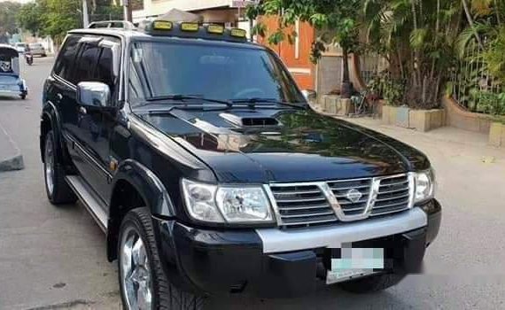 Selling Black Nissan Patrol 2002 in Malolos