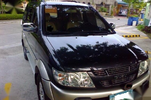 Selling Isuzu Crosswind 2009 at 90000 km in Quezon City