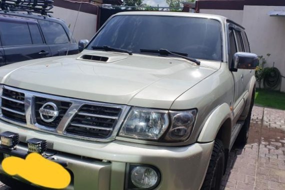 2nd Hand Nissan Patrol 2004 for sale in Lipa