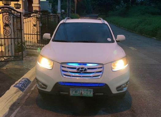 2nd Hand Hyundai Santa Fe 2010 for sale in Quezon City