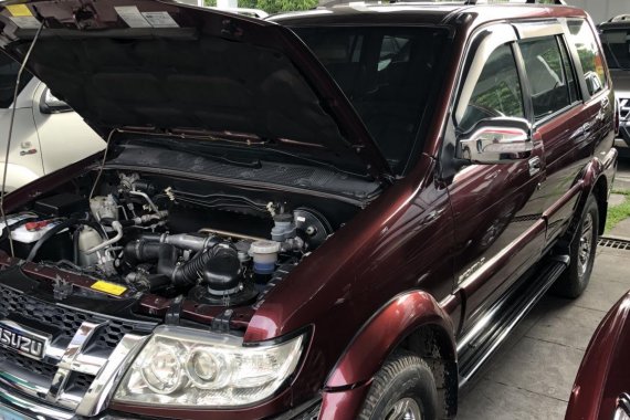 Selling Red 2012 Isuzu Sportivo in Isabela 