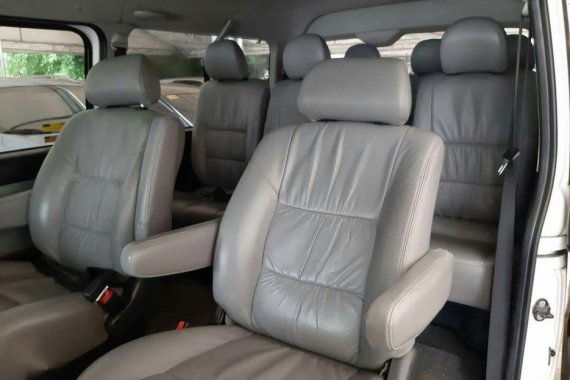 2nd Hand Toyota Hiace 2013 Automatic Diesel for sale in Parañaque