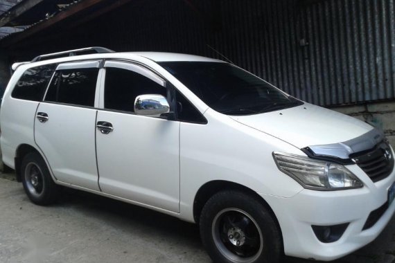 Selling Toyota Innova 2013 Manual Diesel in Baguio