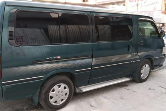 Selling 2nd Hand Toyota Hiace 2001 Manual Diesel at 120000 km in Bayambang