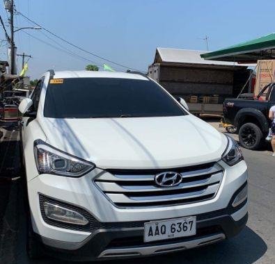 2nd Hand Hyundai Santa Fe 2014 at 77000 km for sale