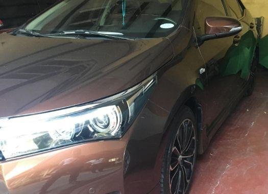 2nd Hand Toyota Altis 2016 for sale in Quezon City