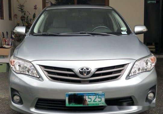 Selling Silver Toyota Corolla Altis 2013 Manual Gasoline in Marikina