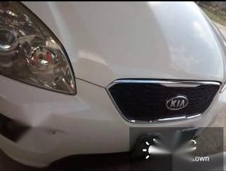 Selling Kia Carens 2012 Automatic Diesel in Cabiao