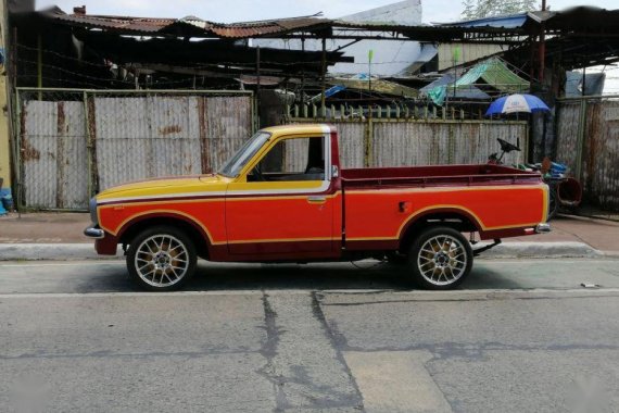 Selling 2nd Hand Toyota Hilux 1974 in Marikina