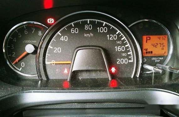 Grey Toyota Wigo 2018 at 40000 km for sale 