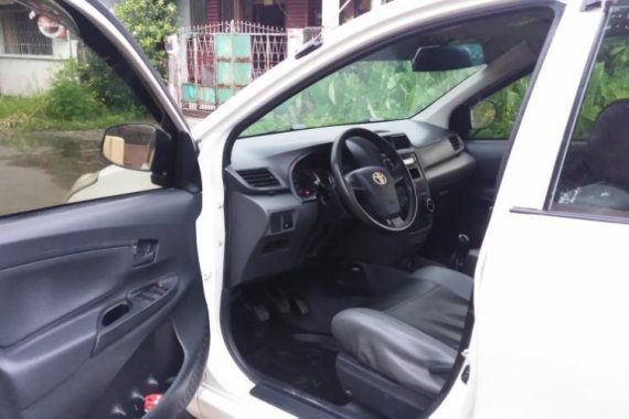 Selling 2nd Hand Toyota Avanza 2013 at 100000 km in Cagayan De Oro