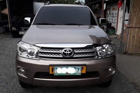 2nd Hand Toyota Fortuner 2010 for sale in Bacoor