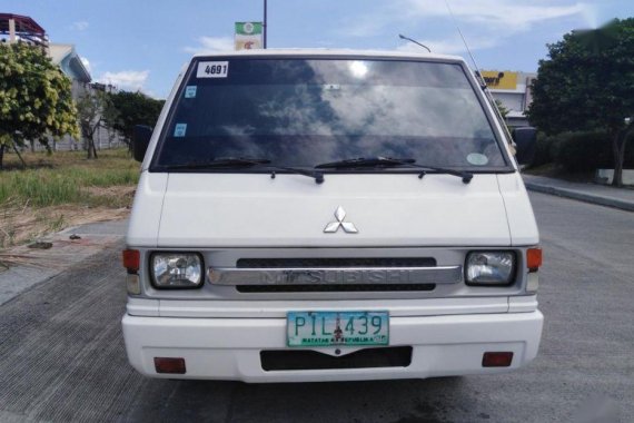 2nd Hand Mitsubishi L300 2010 Manual Diesel for sale in Biñan