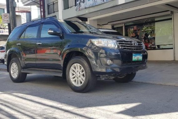 Selling 2nd Hand Toyota Fortuner 2013 in Makati