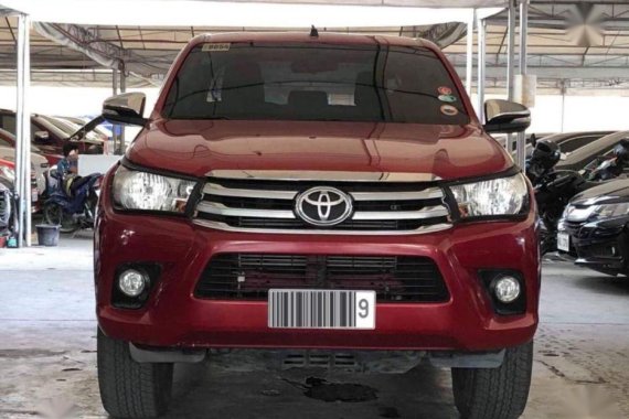 Selling 2nd Hand Toyota Hilux 2016 in Makati