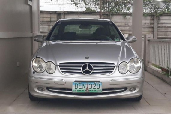 Selling 2nd Hand Mercedes-Benz 320 in Santa Rosa