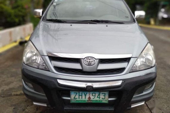 Selling Toyota Innova 2007 at 90000 km in Las Piñas