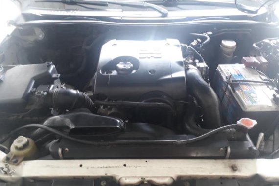 Selling 2nd Hand Mitsubishi Strada 2010 in Tiaong