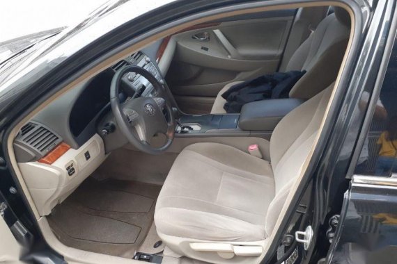 2nd Hand Toyota Camry 2010 for sale in Makati