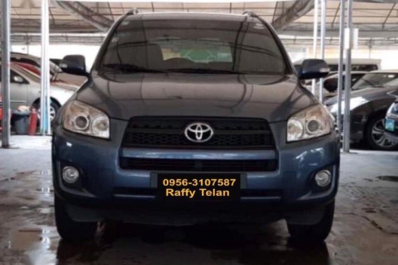 Selling Toyota Rav4 2010 Automatic Gasoline in Makati