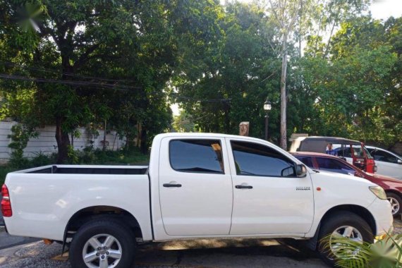 Selling 2nd Hand Toyota Hilux 2012 in Quezon City