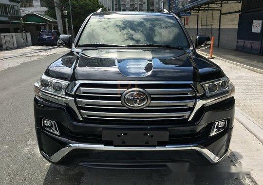 Black Toyota Land Cruiser 2018 for sale in Quezon City