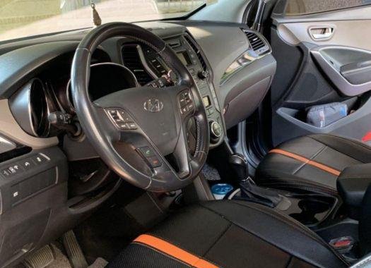 2nd Hand Hyundai Santa Fe 2013 for sale in Cainta