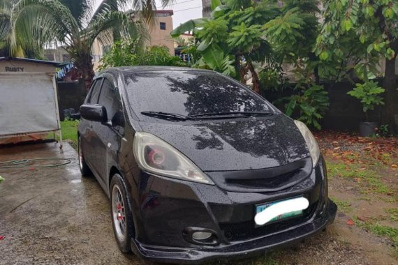 Sell 2nd Hand 2013 Honda Jazz Automatic Gasoline at 38000 km in Caloocan