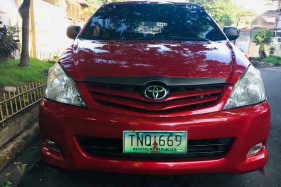 Selling Toyota Innova 2011 Manual Gasoline in Quezon City