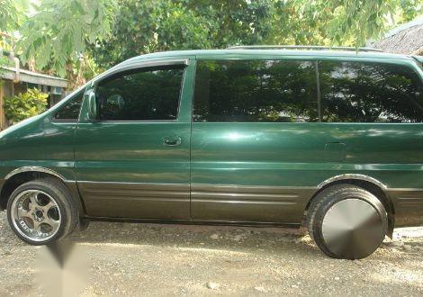 2nd Hand Hyundai Starex 2004 for sale in Pasay