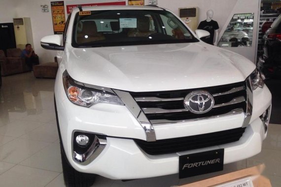 Selling Brand New Toyota Fortuner 2019 in Manila