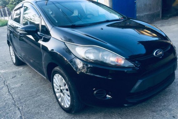 Selling 2nd Hand Ford Fiesta 2012 Hatchback in Santiago