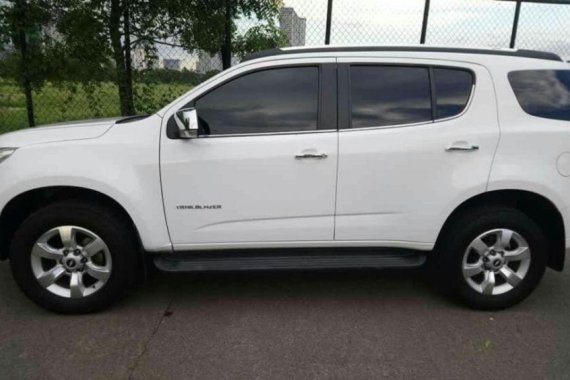 Selling Chevrolet Trailblazer 2013 Automatic Diesel in Makati