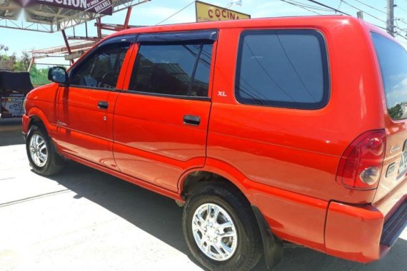 2nd Hand Isuzu Crosswind 2014 for sale in Alaminos