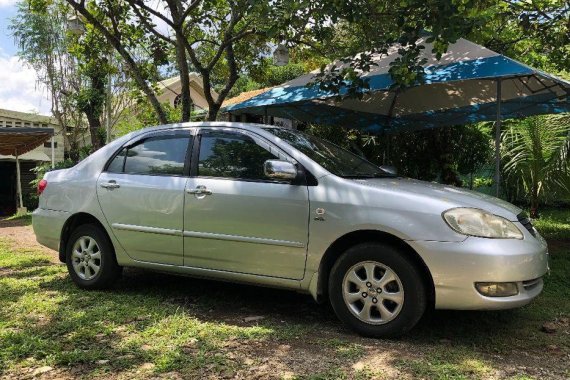 Selling Toyota Corolla Altis 2004 at 90000 km in Tanauan