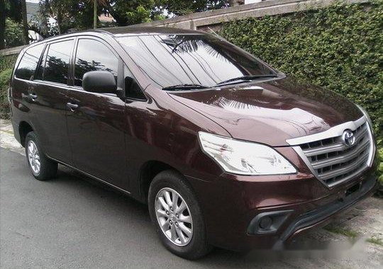 Selling Brown Toyota Innova 2015 Manual Diesel