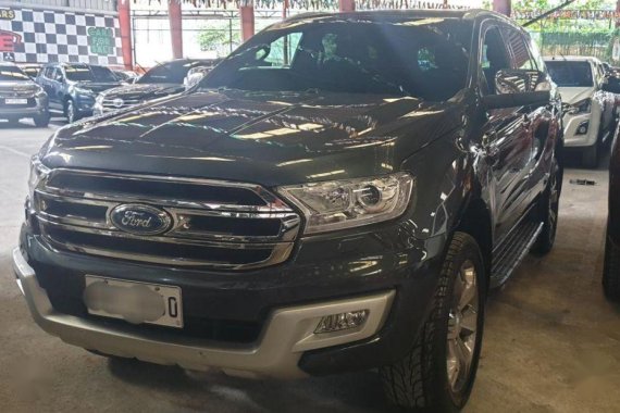 Selling Ford Everest 2016 Automatic Diesel in Quezon City