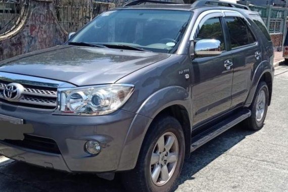 2009 Toyota Fortuner for sale in Manila