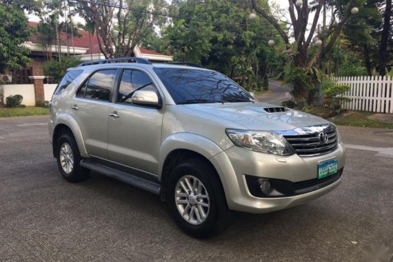 Selling 2nd Hand Toyota Fortuner 2012 in Quezon City