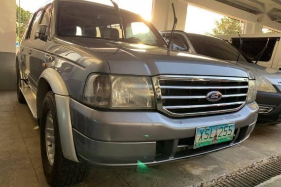 Sell 2nd Hand 2004 Ford Everest Automatic Diesel at 90000 km in Santiago