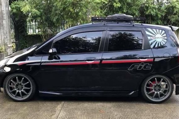 2nd Hand Honda Fit 2001 for sale in Quezon City