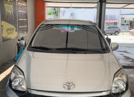 Selling Toyota Wigo 2017 Manual Gasoline in Quezon City