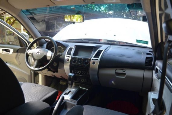 Selling 2nd Hand Mitsubishi Montero Sport 2011 at 70000 km in Quezon City