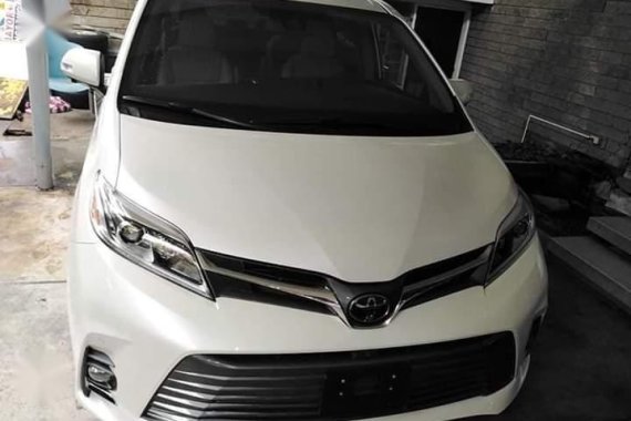 Toyota Sienna 2019 Automatic Gasoline for sale in Manila