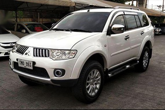White Mitsubishi Montero Sport 2011 for sale in Automatic