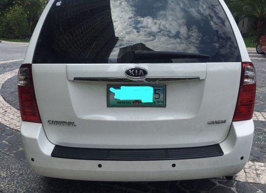 2nd Hand Kia Carnival 2012 Automatic Diesel for sale in Quezon City